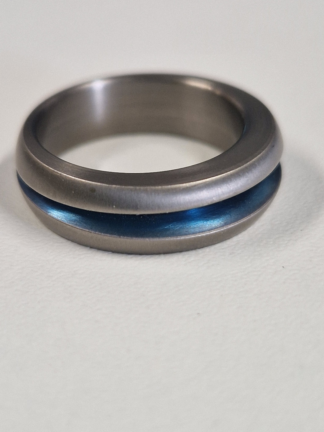 Feniom blue titanium ring size L1/2