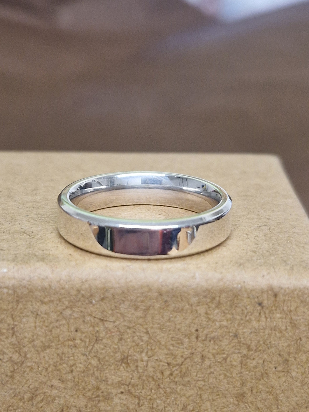 Silver 5mm rounded edge flat court ring size S