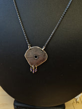 Load image into Gallery viewer, Silver Crannog necklace
