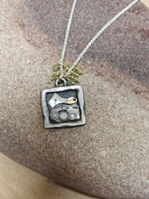 Load image into Gallery viewer, Clockworks Limited Edition Square Pendant Silver Peridot
